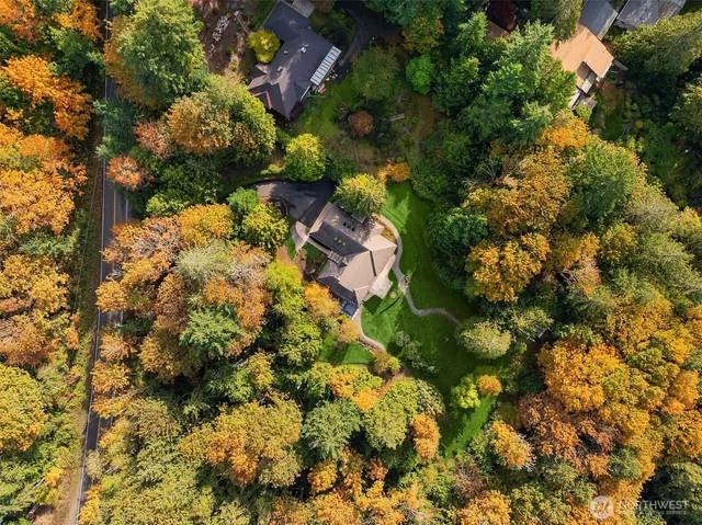 $1,250,000 | 5815 Northeast Baker Hill Road, Bainbridge Island, WA 98110