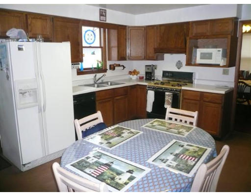 91 Whittier Street Springfield, MA 01108 - Photo 4 of 11 Gallery Image 4