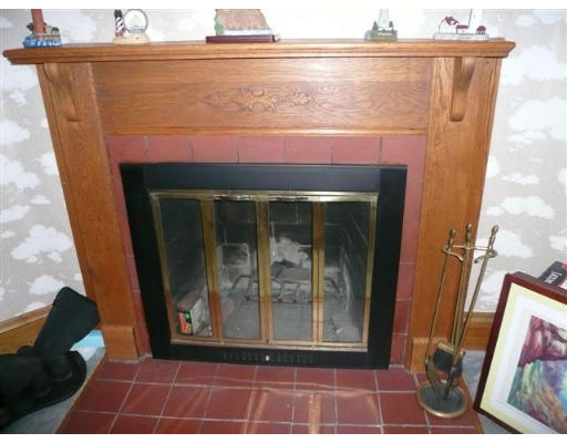 91 Whittier Street Springfield, MA 01108 - Photo 6 of 11 Gallery Image 6