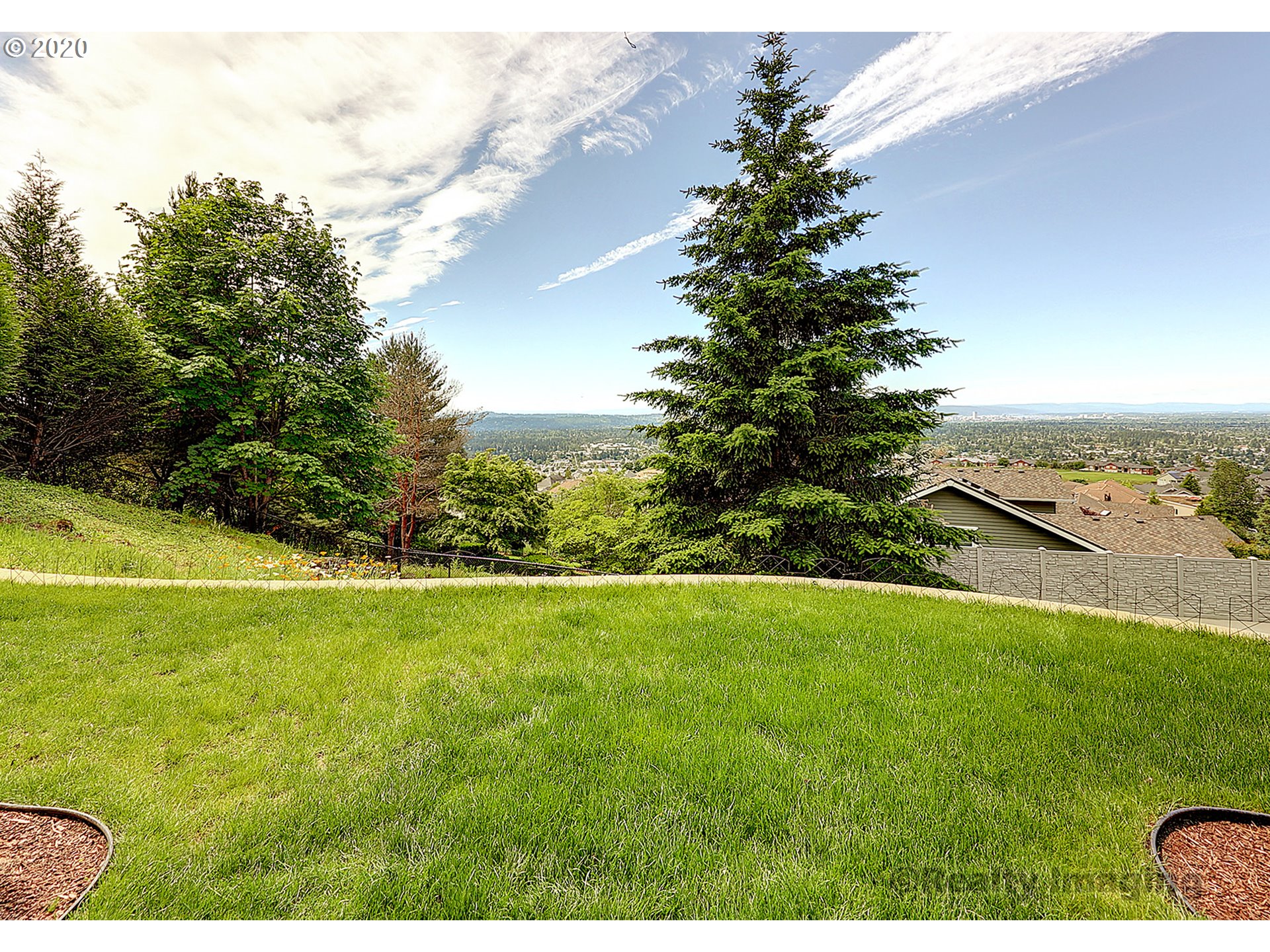 9393 Southeast Quail Ridge Court Happy Valley, OR 97086 - Photo 30 of 32 Gallery Image 30