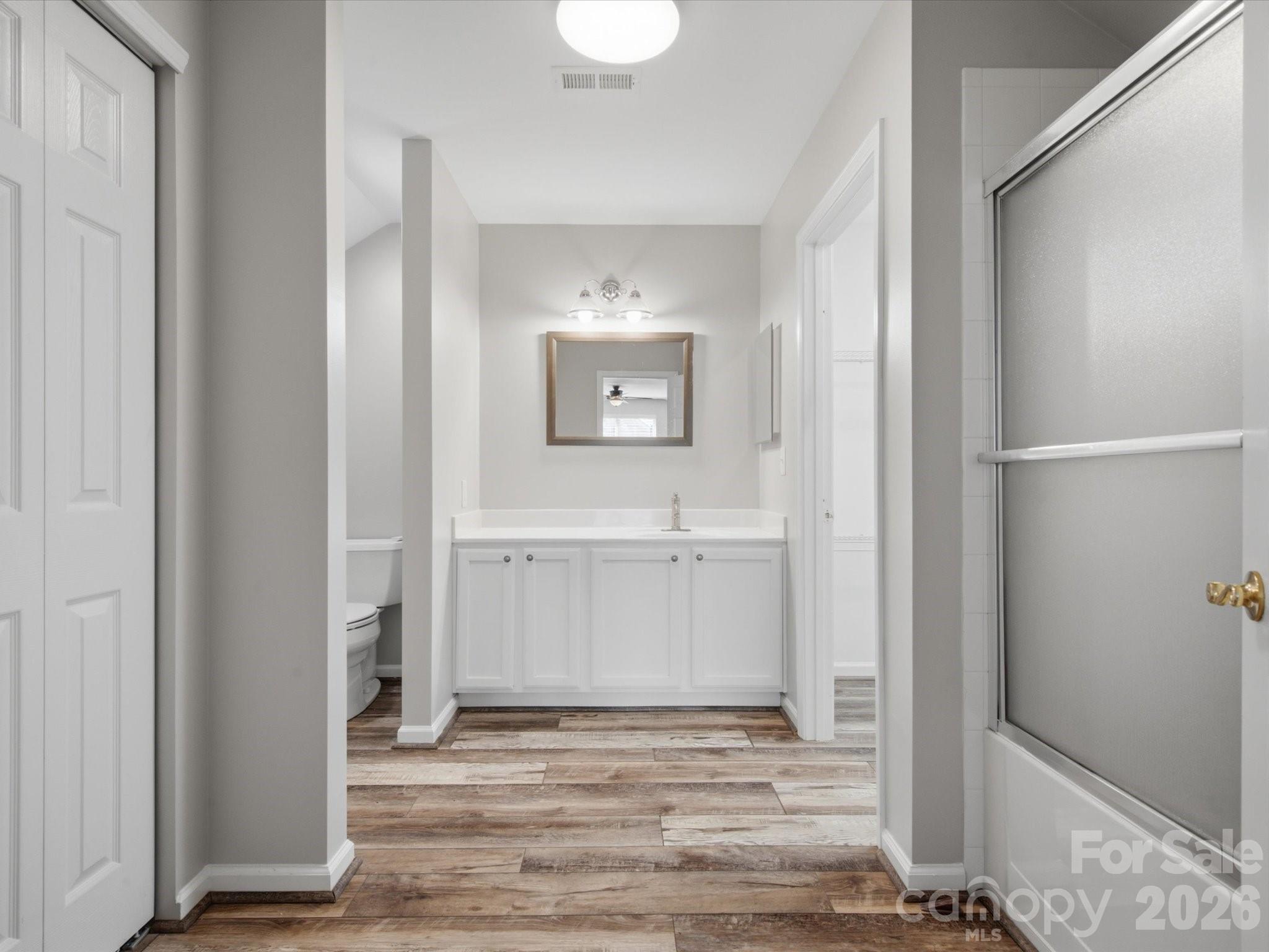 868 Ledgestone Court Tega Cay, SC 29708 - Photo 27 of 32 Gallery Image 27