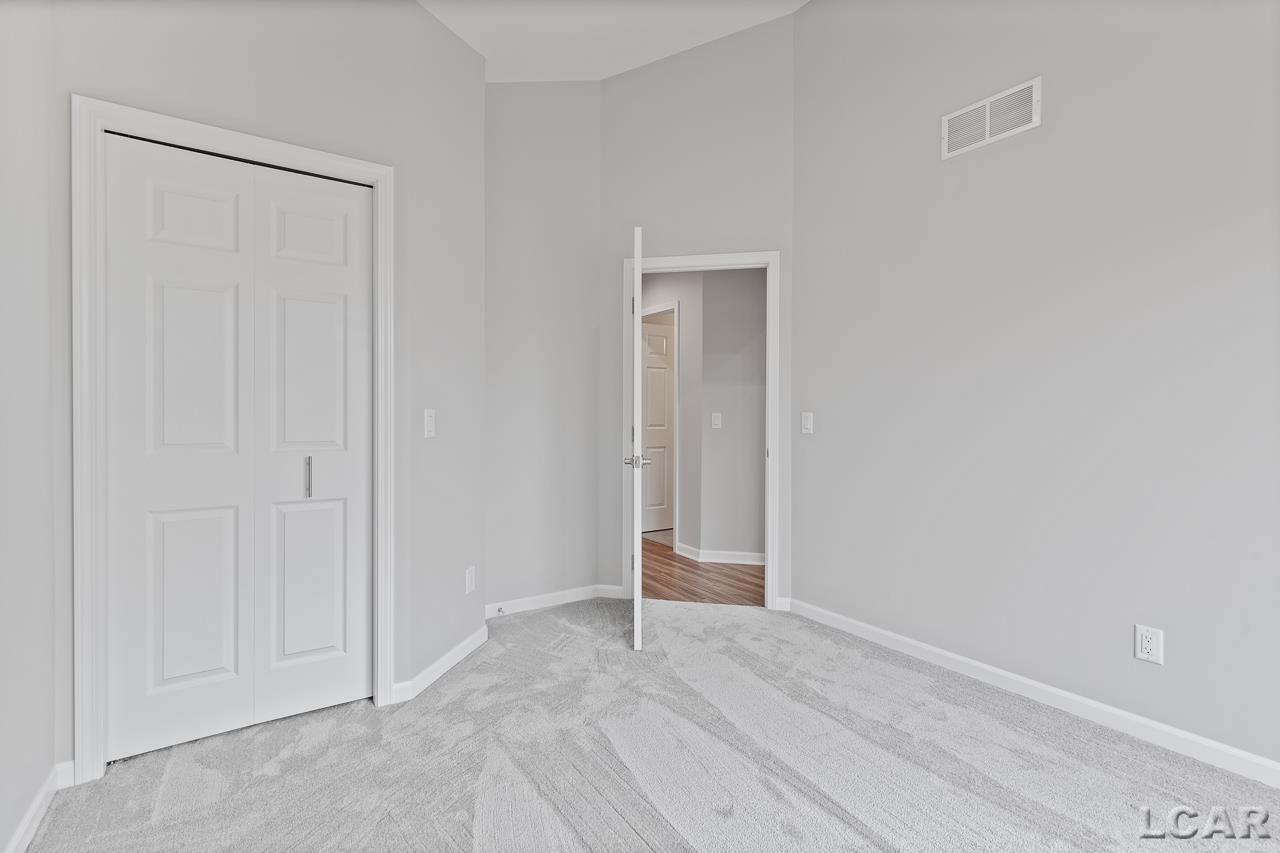 563 Ridge Lane Tecumseh, MI 49286 - Photo 26 of 38 50066988-25.JPG