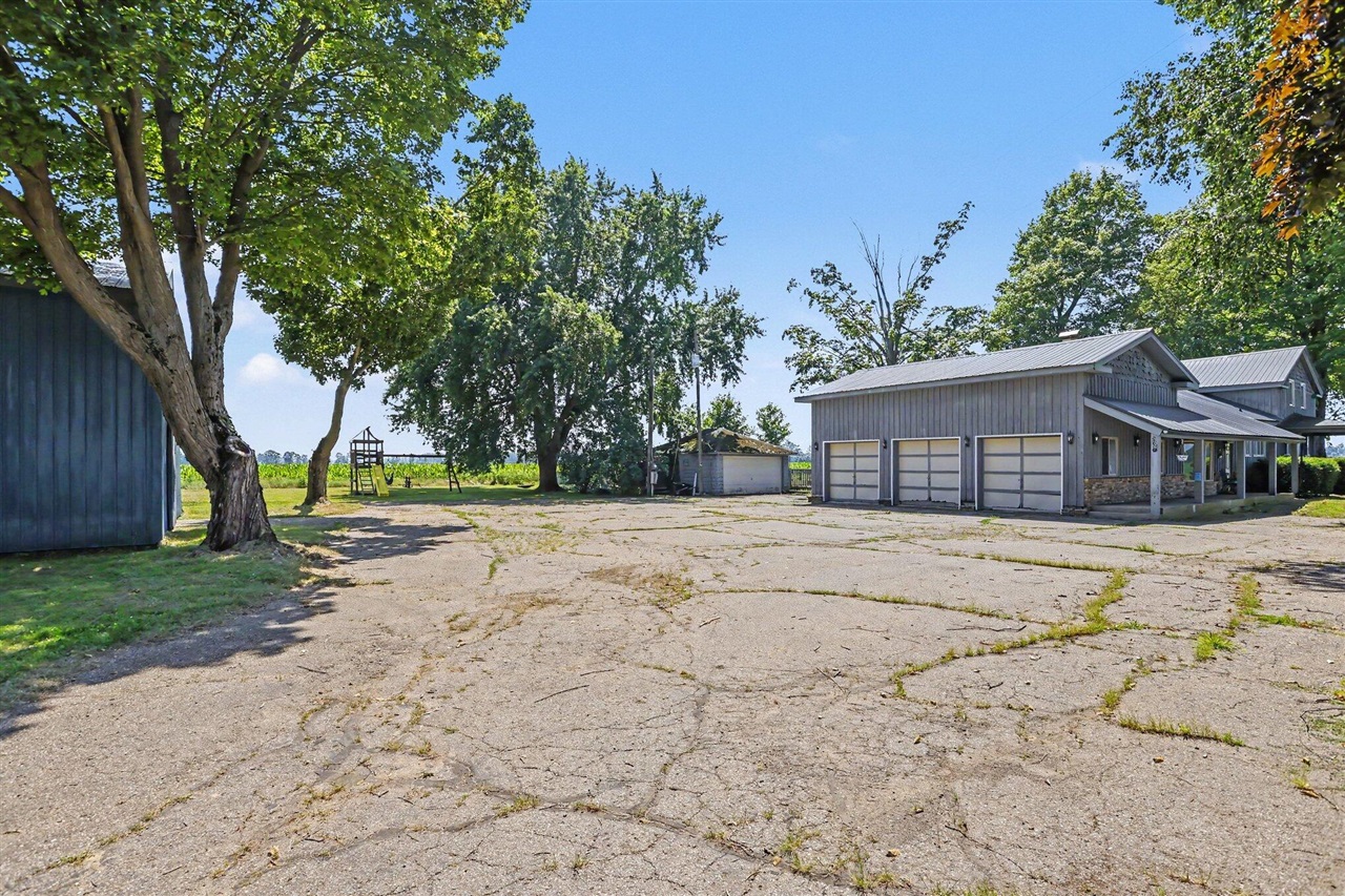59379 Territorial Road Decatur, MI 49045 - Photo 22 of 31 Gallery Image 22