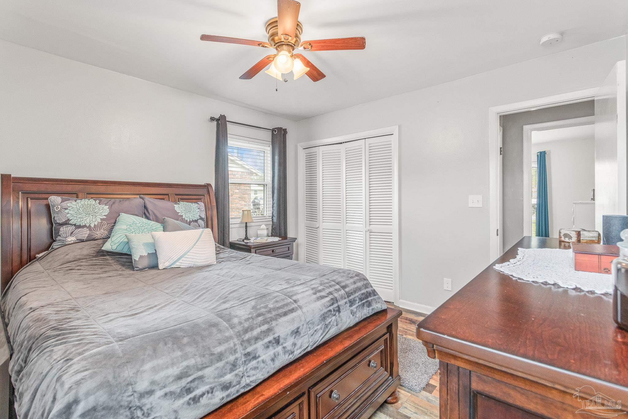 5670 Adelyn Road Pensacola, FL 32504 - Photo 15 of 37 Gallery Image 15