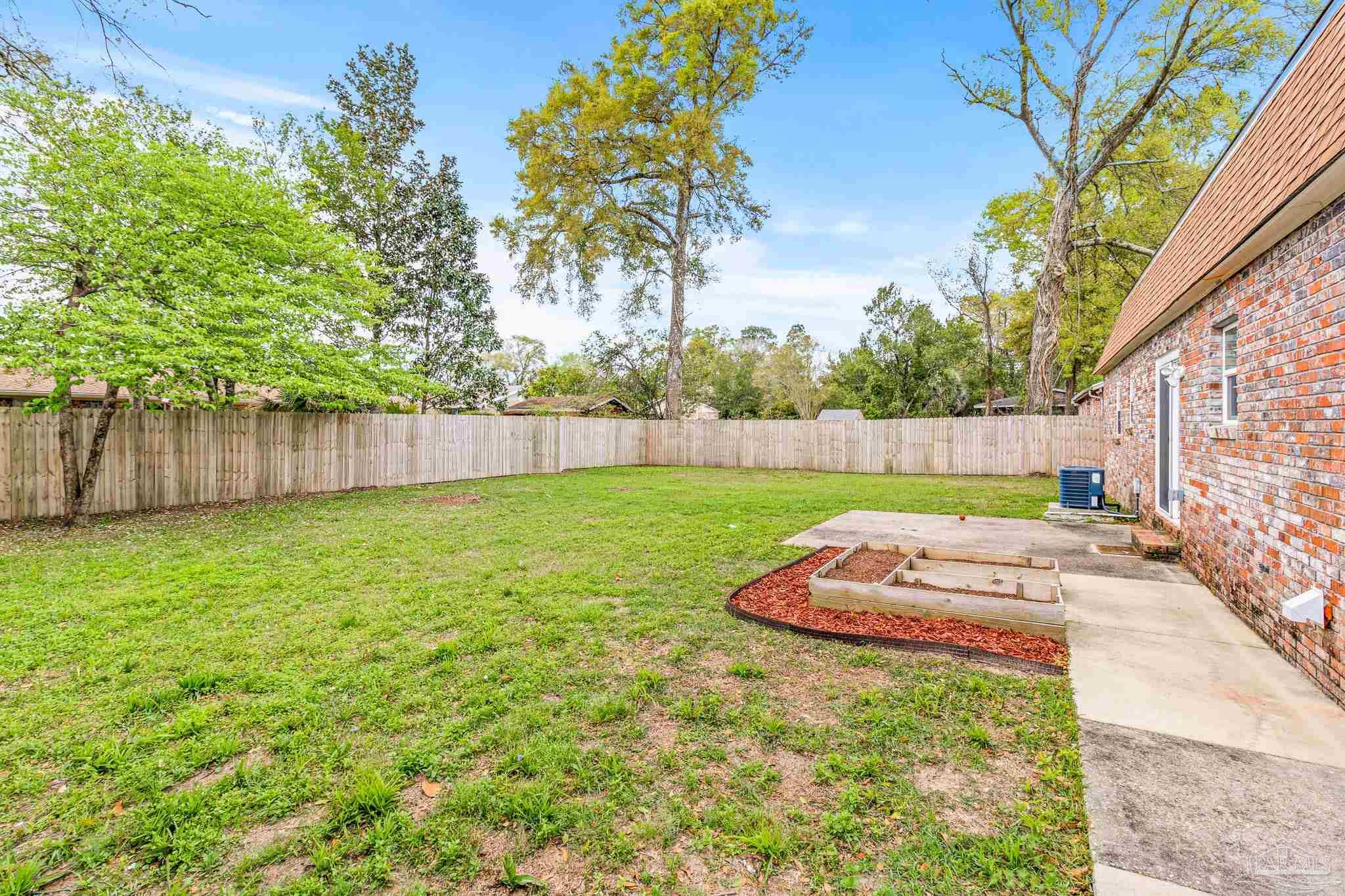5670 Adelyn Road Pensacola, FL 32504 - Photo 28 of 37 Gallery Image 28