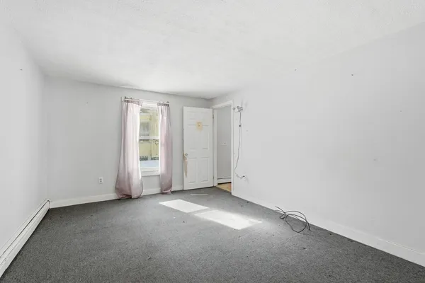 $280,000 | 2 Water Street, Greenfield, MA 01301