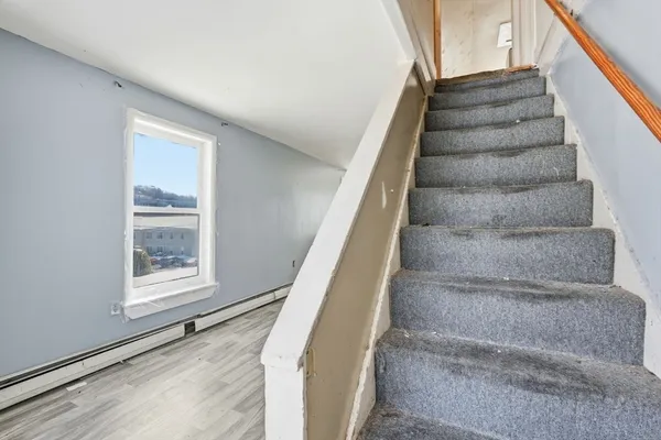 $250,000 | 2 Water Street, Greenfield, MA 01301