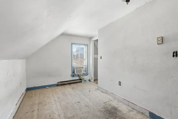 $280,000 | 2 Water Street, Greenfield, MA 01301