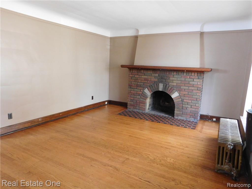5101 Yorkshire Road Detroit, MI 48224 - Photo 2 of 17