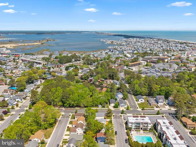 $589,000 | 14009 North Ocean Road, Ocean City, MD 21842