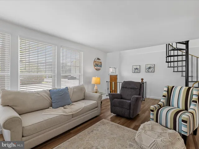 $589,000 | 14009 North Ocean Road, Ocean City, MD 21842