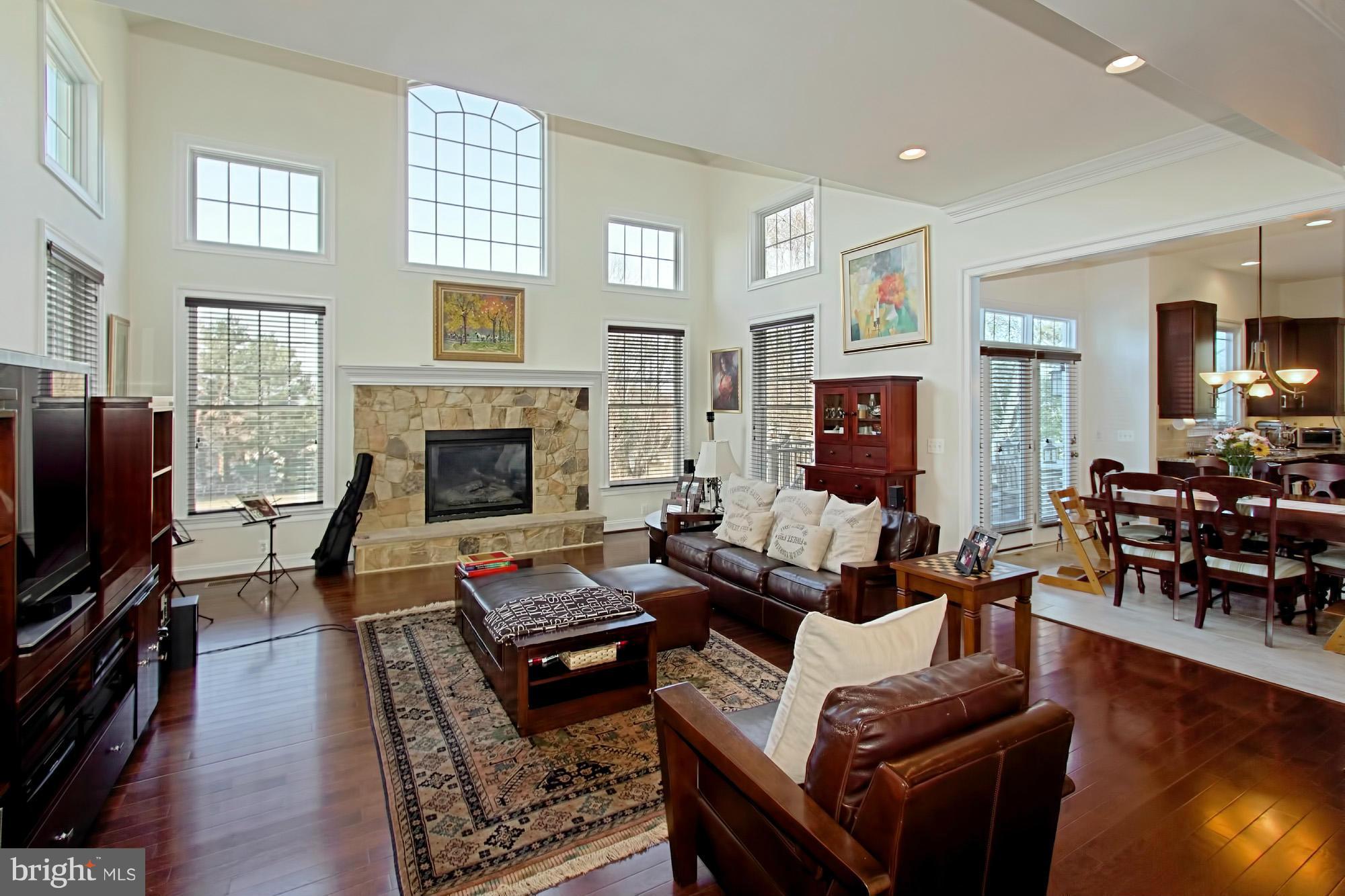 1882 Beulah Road Vienna, VA 22182 - Photo 10 of 30 Family Room