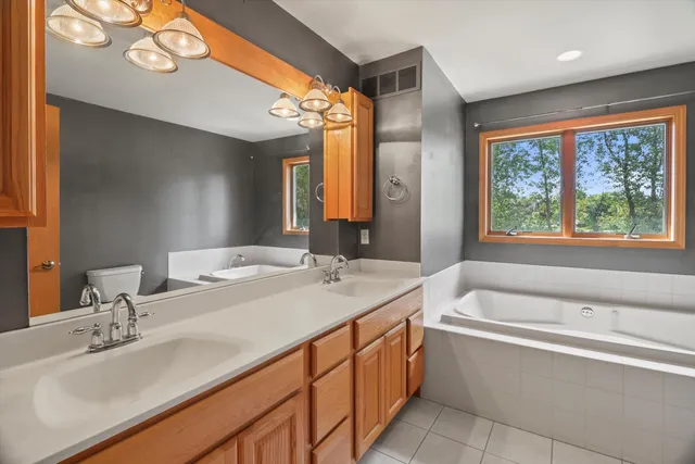 $595,000 | 1016 Eagle Lane, Poynette, WI 53955