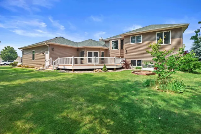 $595,000 | 1016 Eagle Lane, Poynette, WI 53955