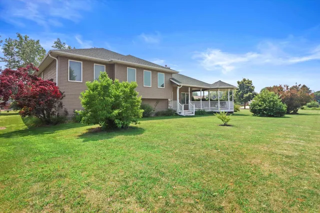 $595,000 | 1016 Eagle Lane, Poynette, WI 53955