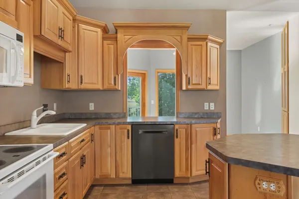 $549,000 | 1016 Eagle Lane, Poynette, WI 53955
