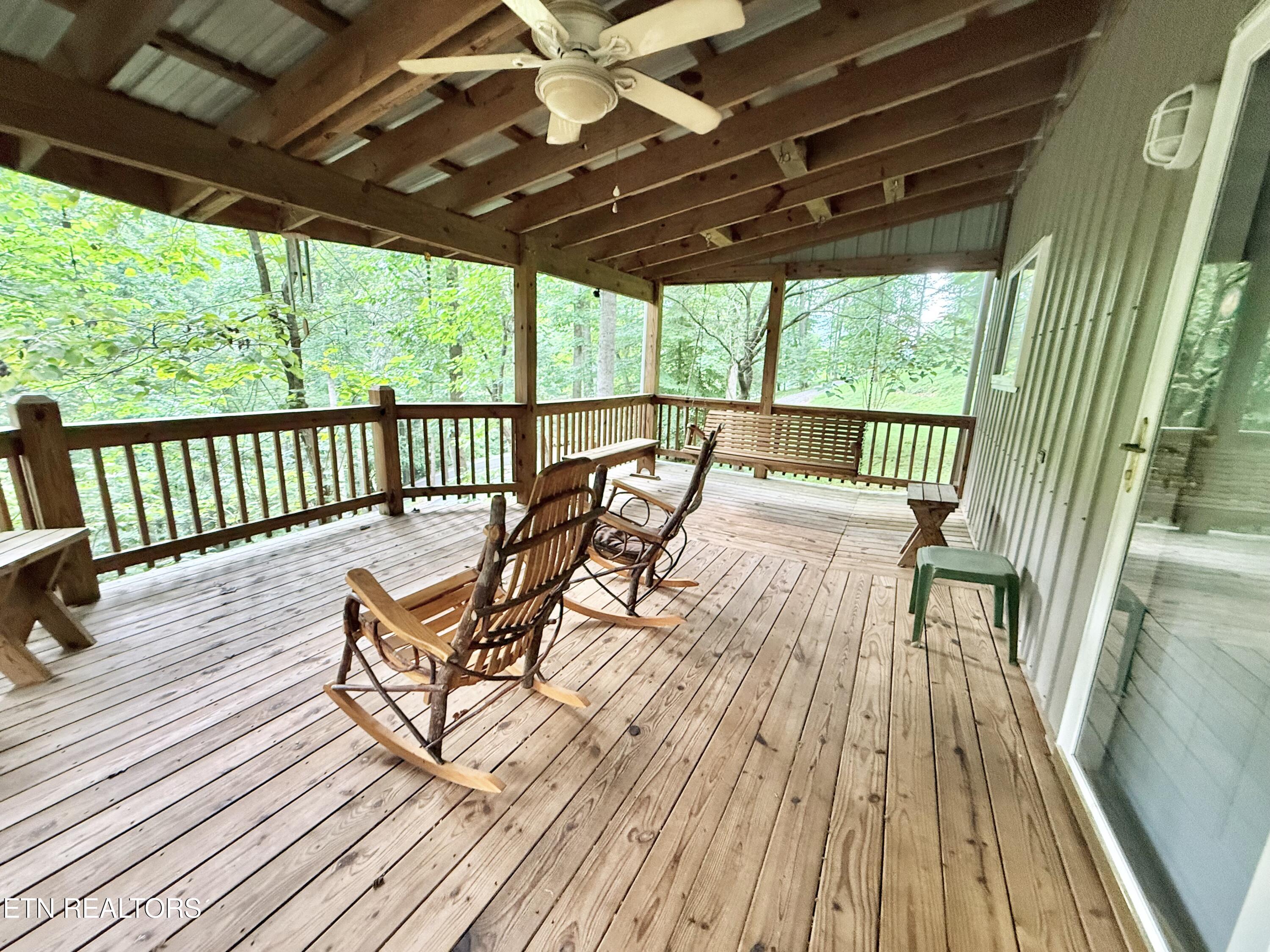 2808 Cave Springs Road Dryden, VA 24243 - Photo 2 of 31 IMG_2426