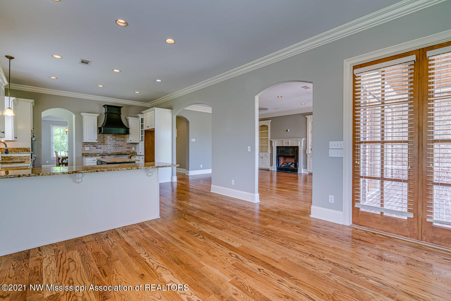 4906 Malone Road Olive Branch, MS 38654 - Photo 19 of 53 Hearth Room
