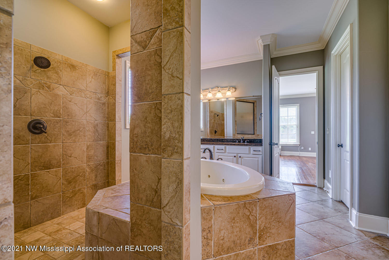 4906 Malone Road Olive Branch, MS 38654 - Photo 23 of 53 Master Bath