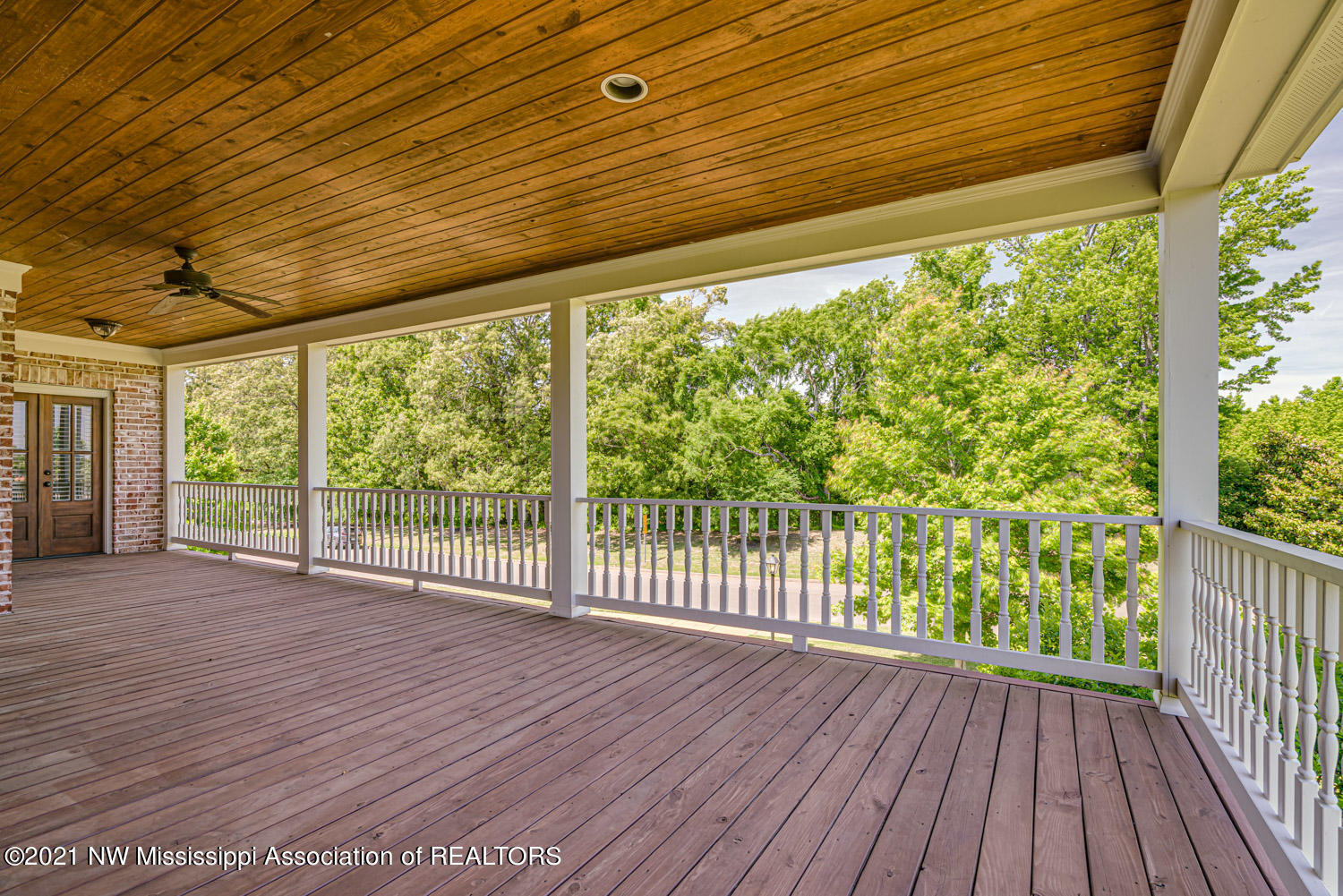 4906 Malone Road Olive Branch, MS 38654 - Photo 5 of 53 Front Balcony 2