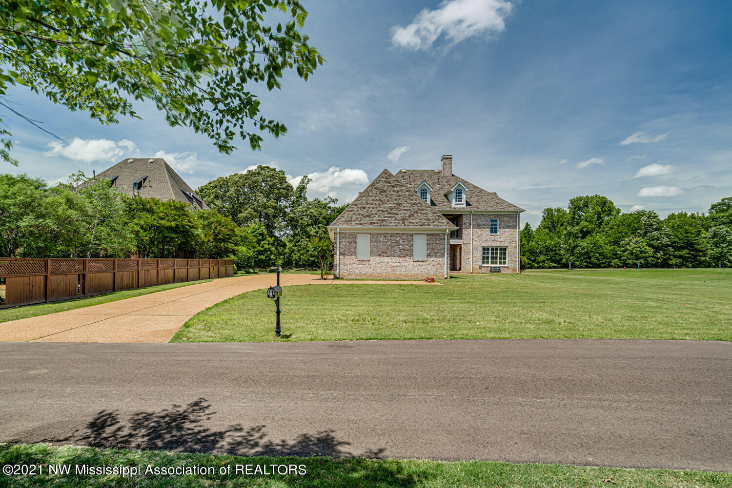 4906 Malone Road Olive Branch, MS 38654 - Photo 51 of 53 Rear Entry Driveway