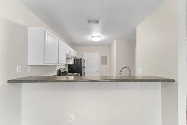 $1,050 | 512 Hollyhock Street, Unit 24, Prairie View, TX 77484