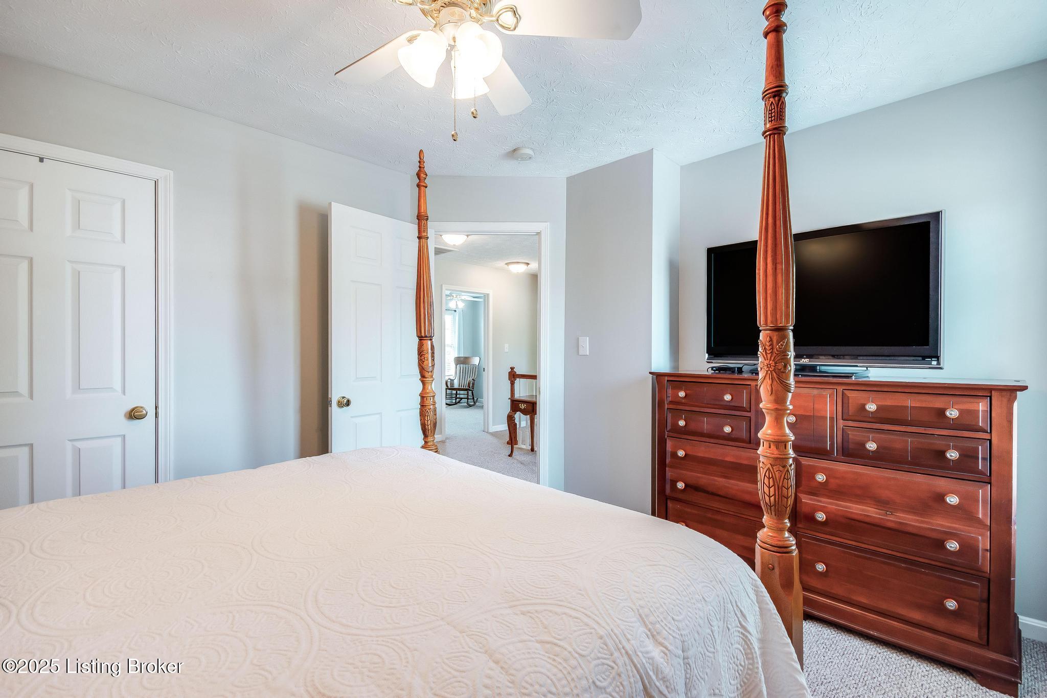 9710 Long Rifle Lane Louisville, KY 40291 - Photo 60 of 68 9710_Long_Rifle_Ln_40291_603