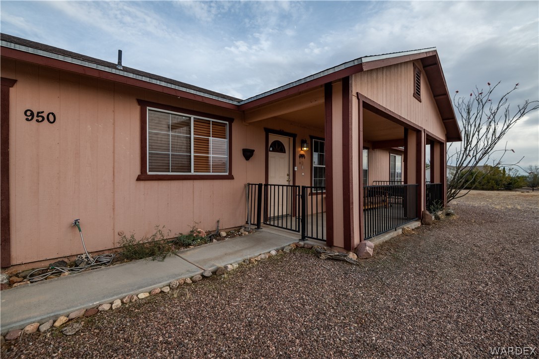 950 South La Osa Road Golden Valley, AZ 86413 - Photo 32 of 38 Gallery Image 32