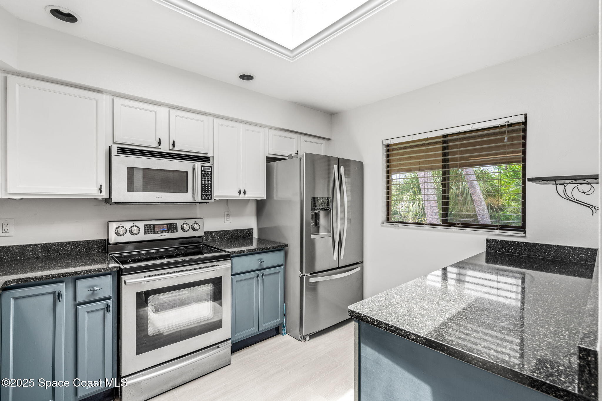 2921 Kirkland Road Northeast, Unit 201 Palm Bay, FL 32905 - Photo 11 of 35 9-web-or-mls-DSC09858-HDR