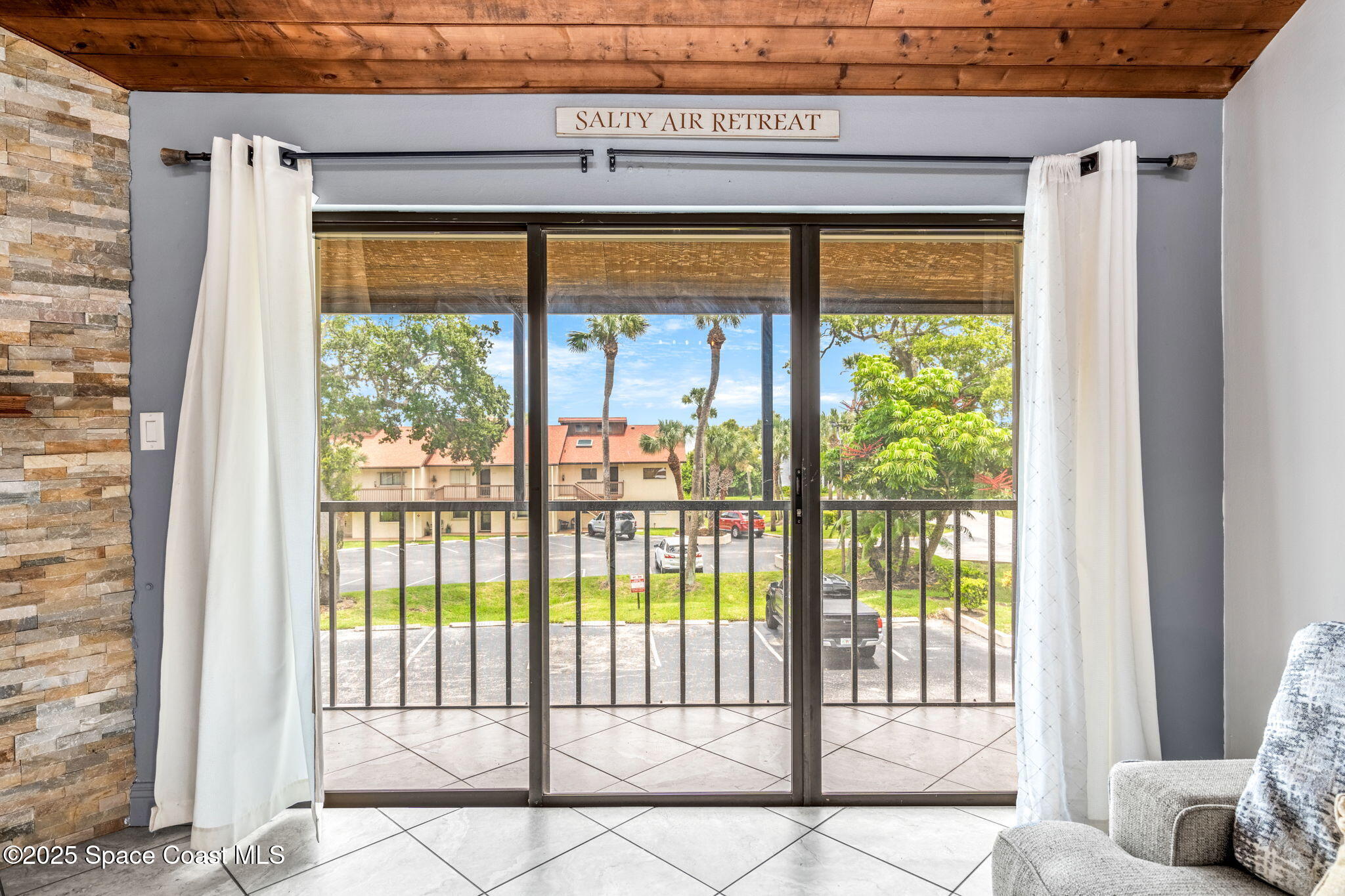 2921 Kirkland Road Northeast, Unit 201 Palm Bay, FL 32905 - Photo 4 of 35 17-web-or-mls-DSC09898-HDR