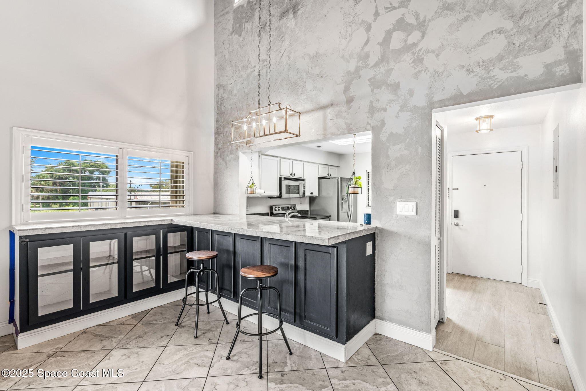 2921 Kirkland Road Northeast, Unit 201 Palm Bay, FL 32905 - Photo 9 of 35 13-web-or-mls-DSC09878-HDR