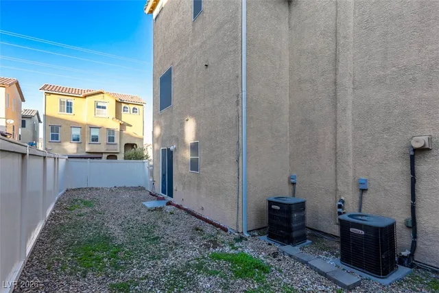 $1,940 | 10331 Ladybug Bend Street, Las Vegas, NV 89183