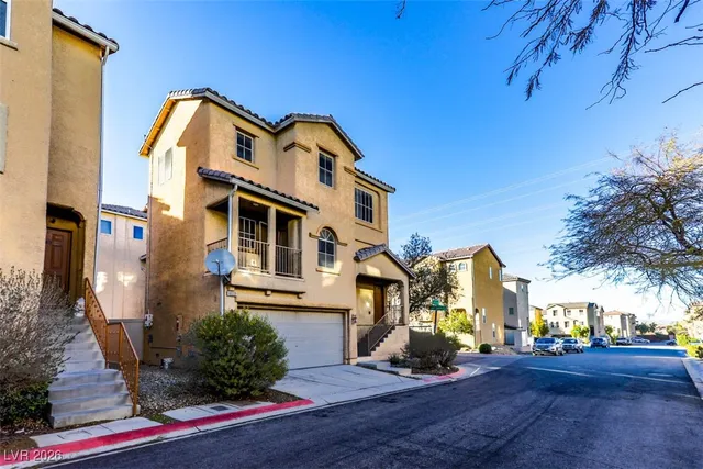 $1,940 | 10331 Ladybug Bend Street, Las Vegas, NV 89183