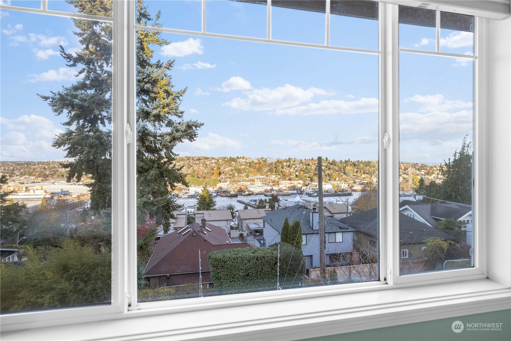 1020 West Ruffner Street Seattle, WA 98119 - Photo 12 of 39 a view of a city from a living room