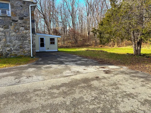 $1,950 | 2771 Highway 52, Unit 1A, Hopewell Junction, NY 12533