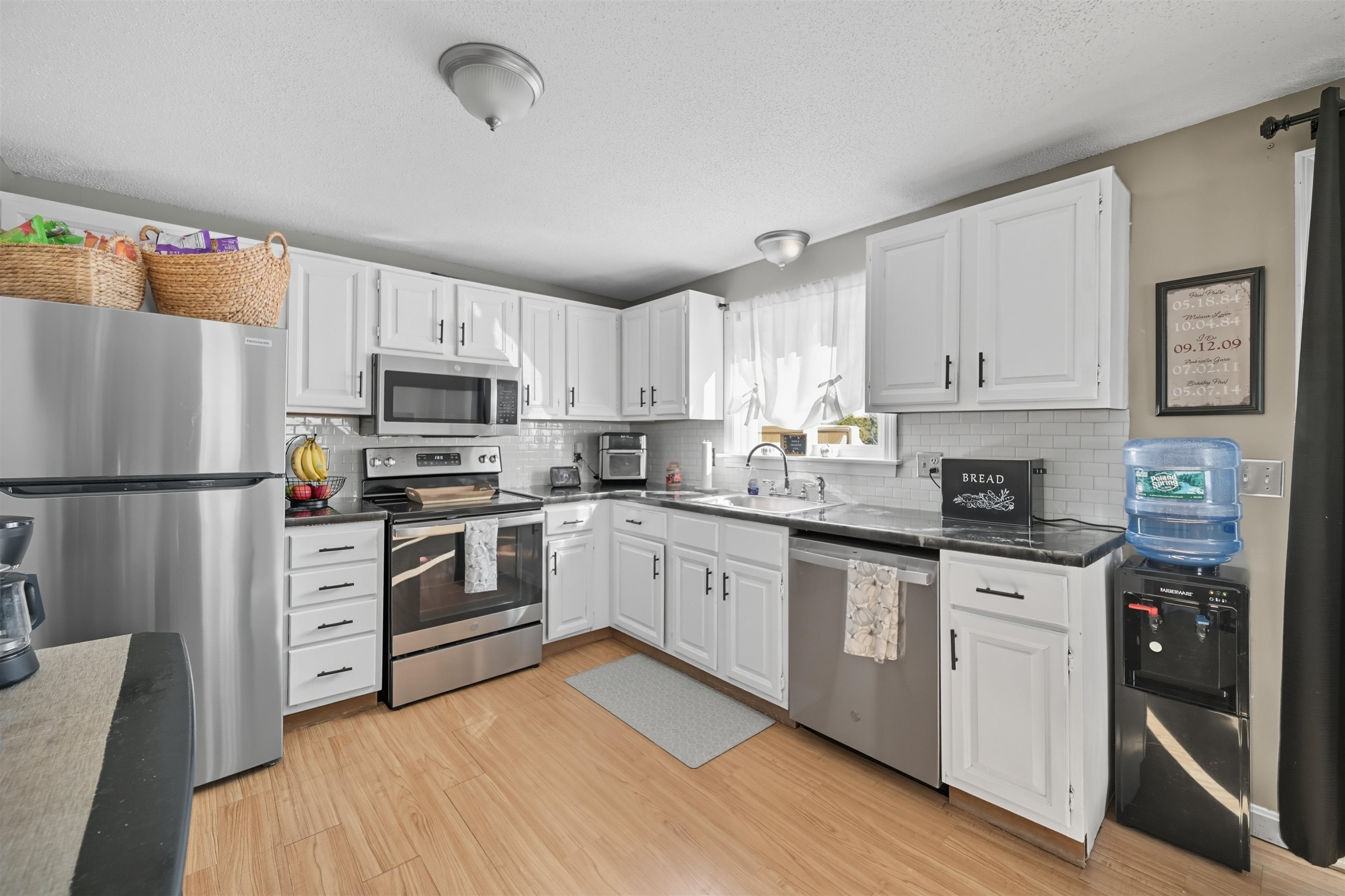 120 Newton Road, Unit 2D Plaistow, NH 03865 - Photo 8 of 35 Gallery Image 8