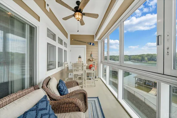 $434,900 | 1273 Graves Harbor Trail, Unit 324, Huddleston, VA 24104