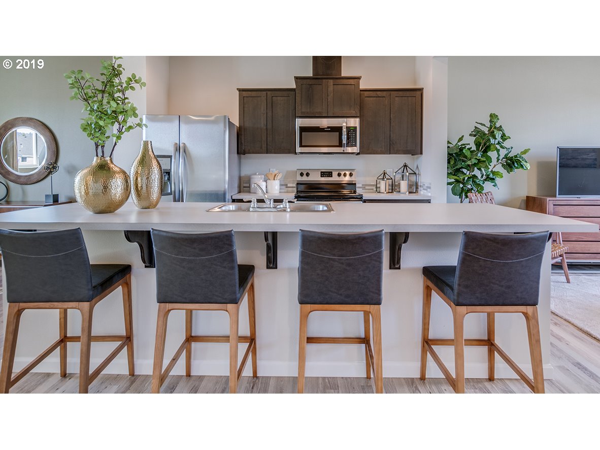 17315 Northwest Shackelford Road Portland, OR 97229 - Photo 13 of 24 Gallery Image 13