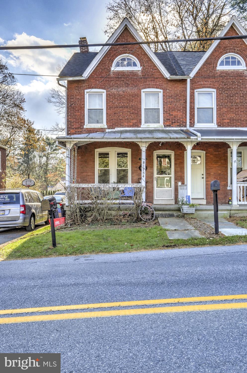 1754 Eden Road Lancaster, PA 17601 - Photo 2 of 30