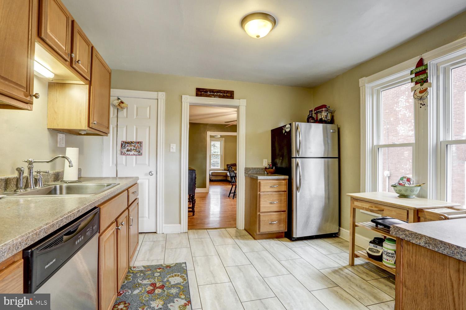1754 Eden Road Lancaster, PA 17601 - Photo 18 of 30