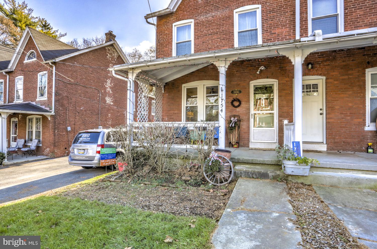 1754 Eden Road Lancaster, PA 17601 - Photo 5 of 30