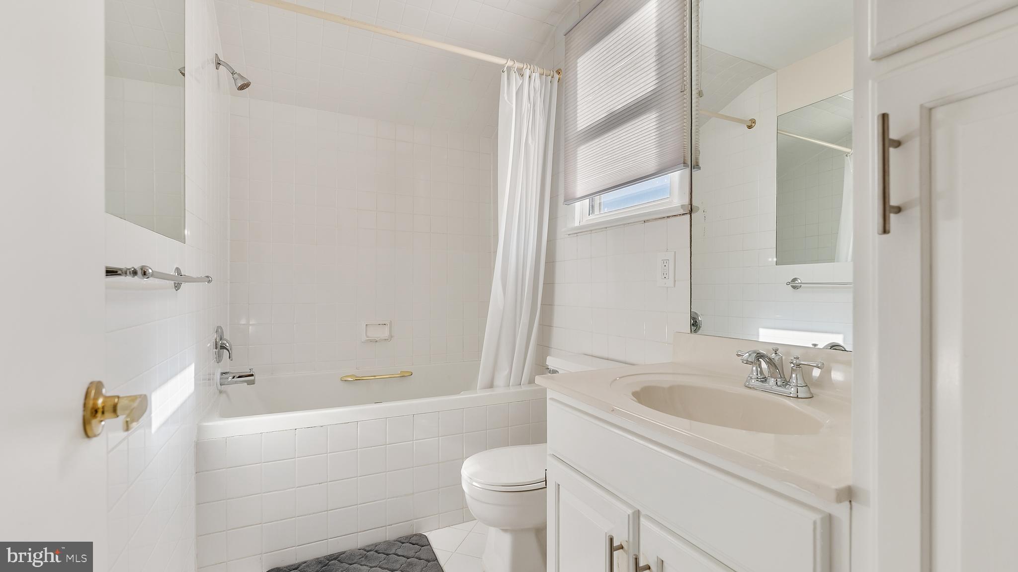 933 Edgemoor Road Cherry Hill, NJ 08034 - Photo 27 of 37 Gallery Image 27