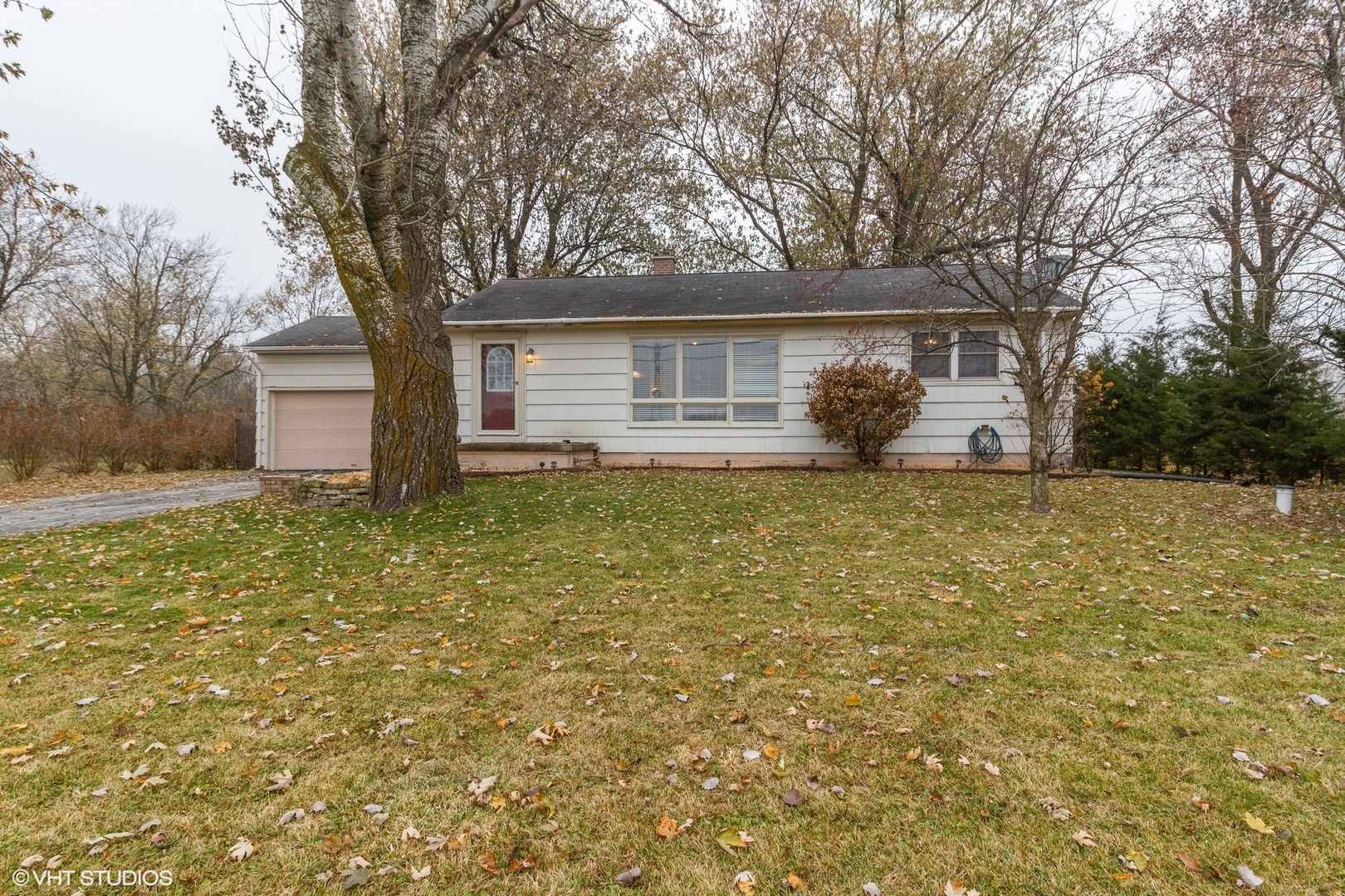 428 West Burville Road Crete, IL 60417 - Photo 1 of 14