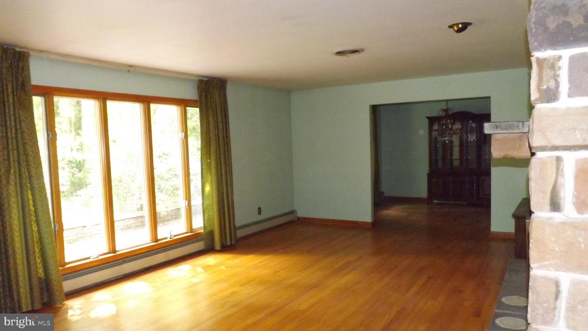 72 Center Road Upper Black Eddy, PA 18972 - Photo 12 of 37