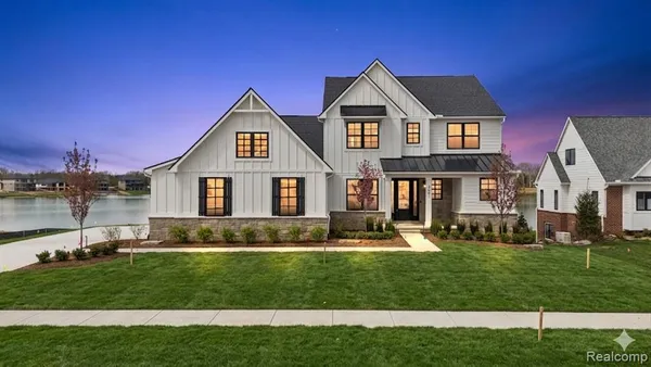 $1,894,490 | 2691 Crystal Lk Drive, Commerce Township, MI 48382