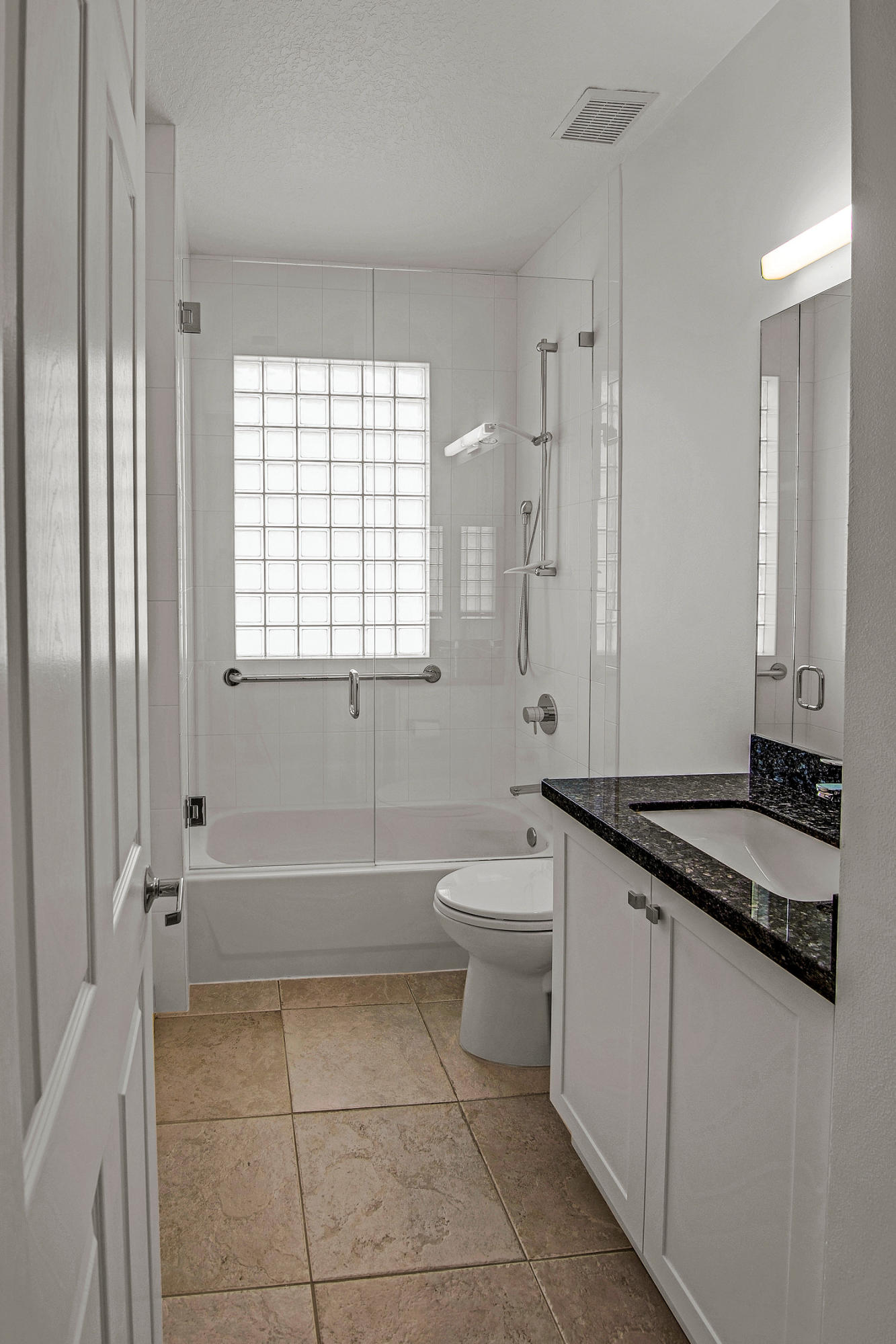 7061 Northwest Turtle Walk Boca Raton, FL 33487 - Photo 7 of 25 011