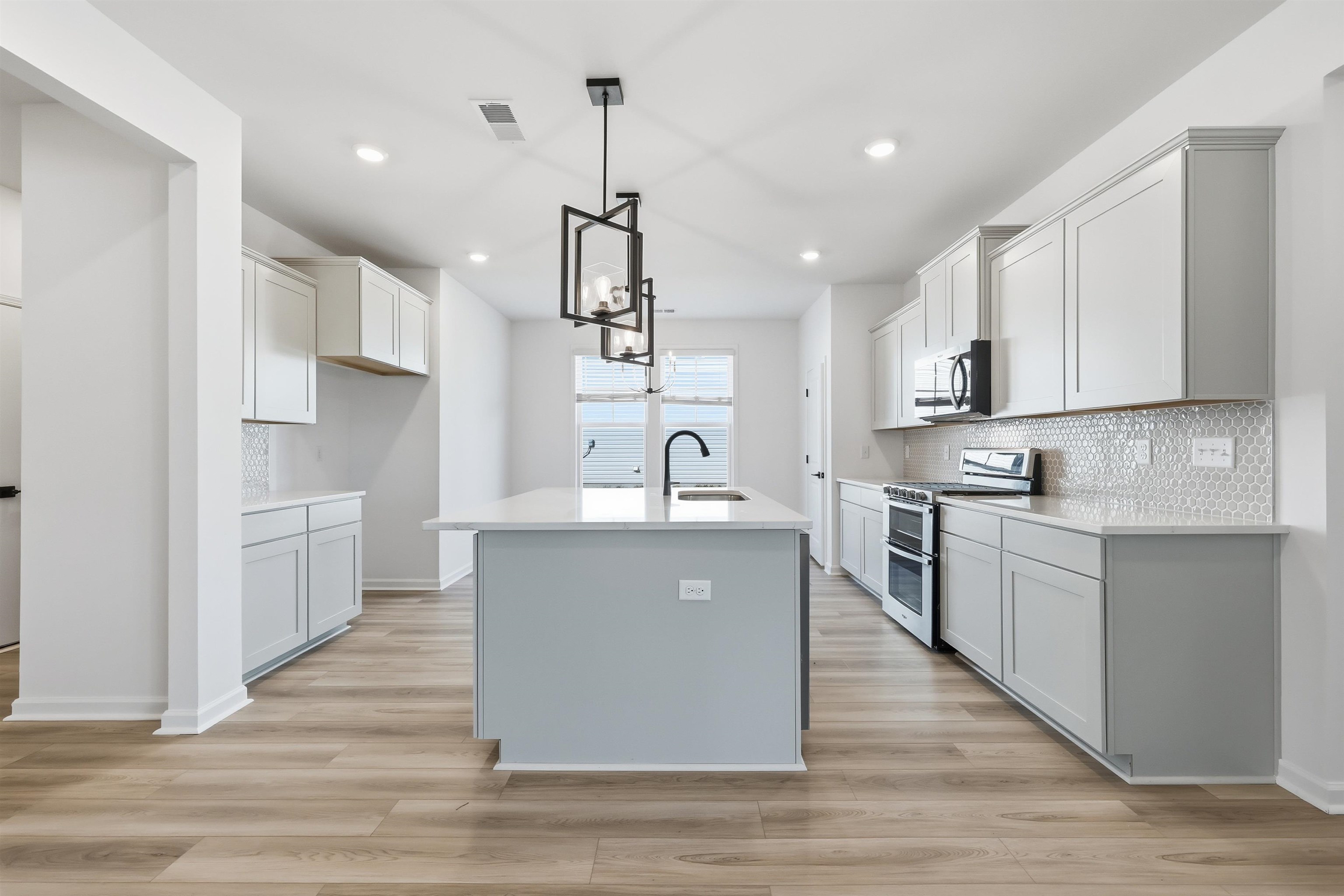 4212 Collins Farm Way Conway, SC 29526 - Photo 8 of 40