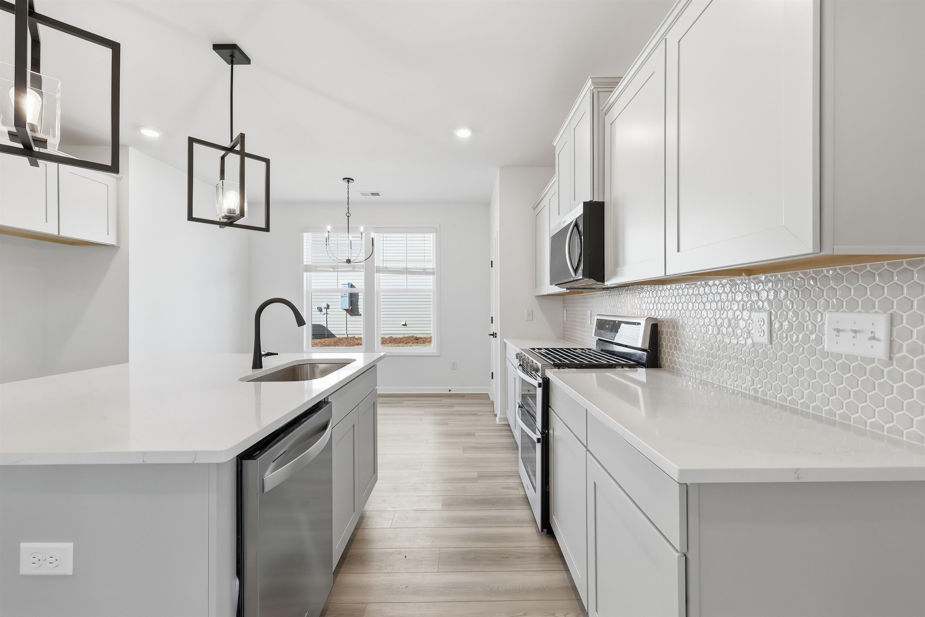 4212 Collins Farm Way Conway, SC 29526 - Photo 10 of 40