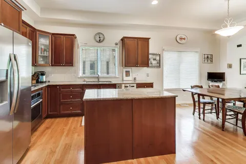 $489,995 | 766 North Maple Avenue, Palatine, IL 60067
