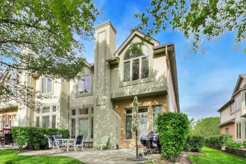 $489,995 | 766 North Maple Avenue, Palatine, IL 60067